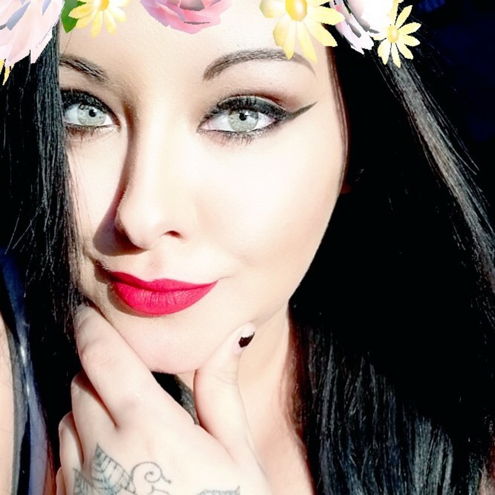 Meet your Posher, Shara